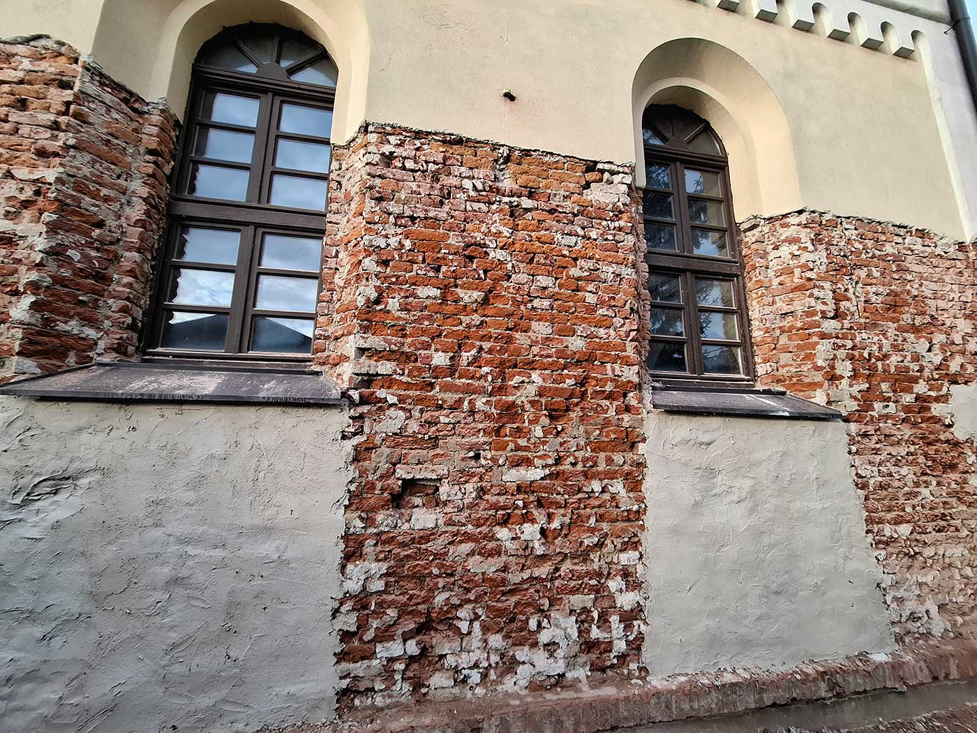 Stručni nadzor za radove na hitnim mjerama za parcijalnu sanaciju crkve u Strahonincu